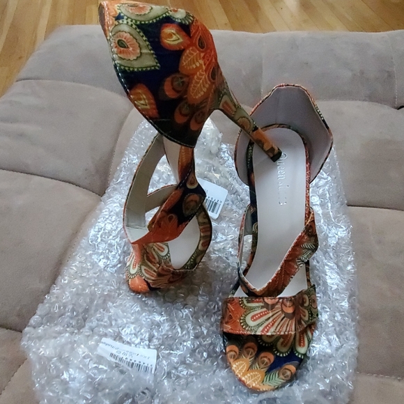 Shows - Picture 4 of 5